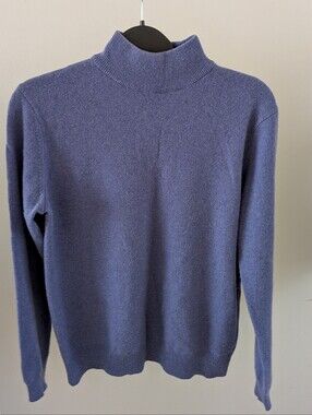 Beautiful cashmere sweater